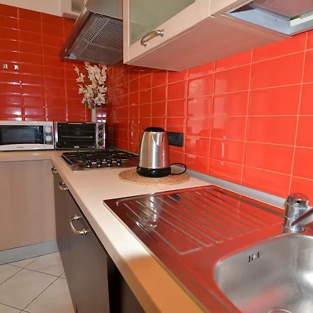 Apartment Elena Levanto